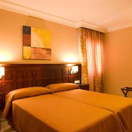 Hotel Sierra Hidalga روندا الغرفة الصورة